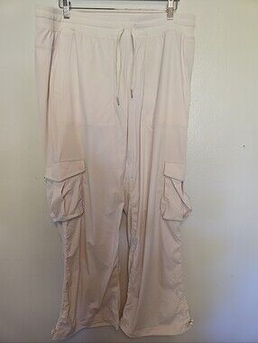 Lululemon Dance Studio Relaxed-Fit Mid-Rise Cargo Pant Cream XL NWT